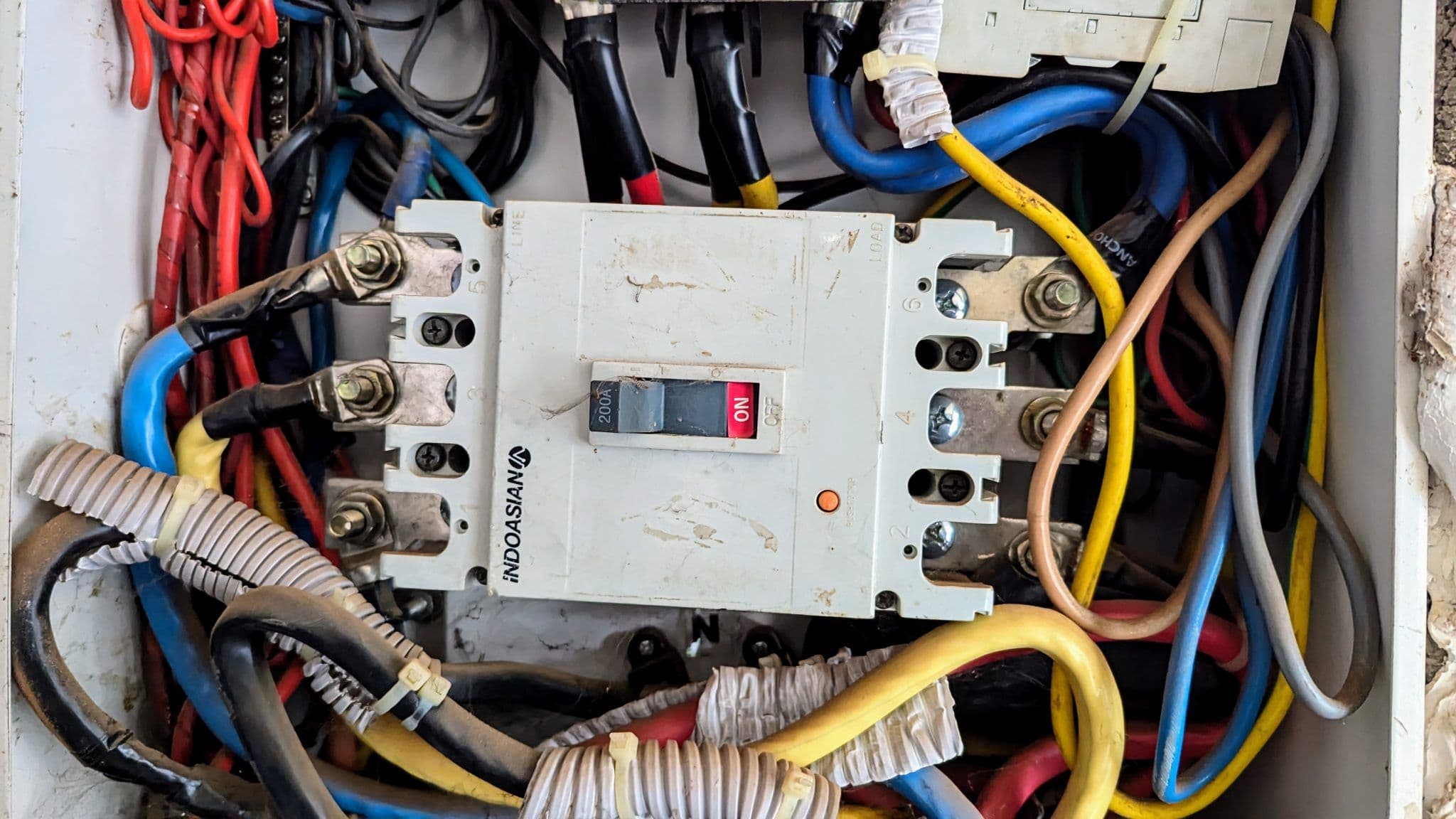 Elektrik Tesisatı Ne Zaman Yenilenmeli? 7 İşaret